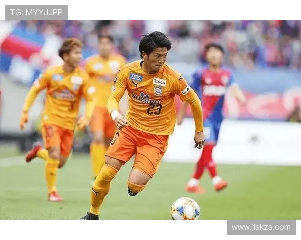 北川航也半场点射破门助清水心跳暂时领先FC东京握主动权